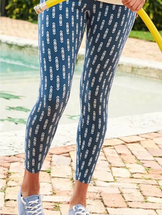 Matilda Jane Pants - Matilda Jane Women’s Blue White Follow The Path Cropped Leggings